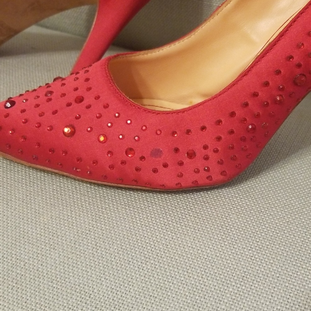 POUR LA VICTOIRE red rhinestone pumps - Picture 5 of 8